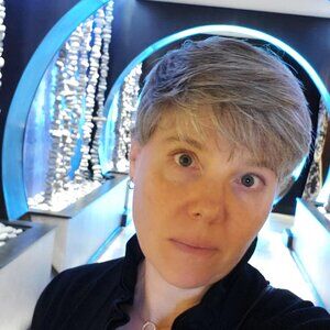 Meet your Posher, Therese